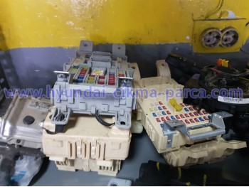 Hyundai İ20 Çıkma Sigorta Kutusu